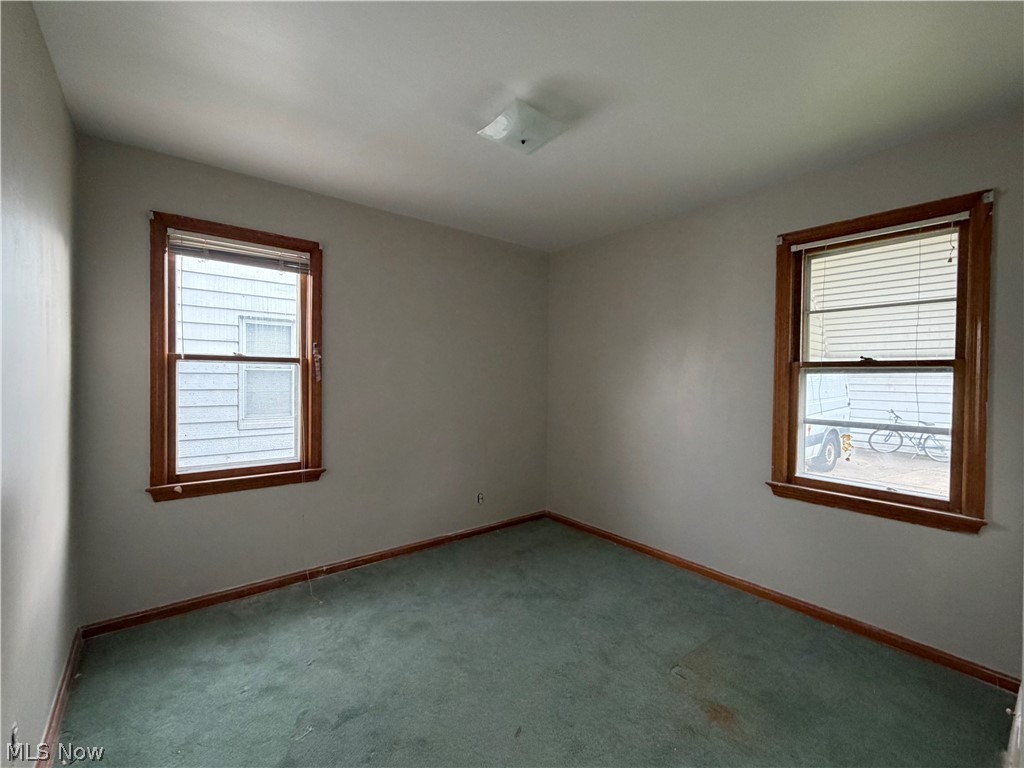 4431 Redfern Road Property Photo 6