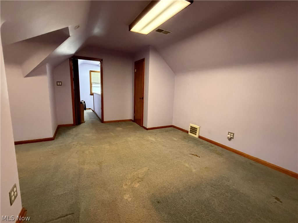 4431 Redfern Road Property Photo 8