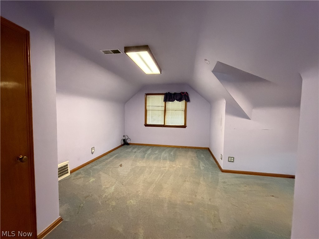 4431 Redfern Road Property Photo 9