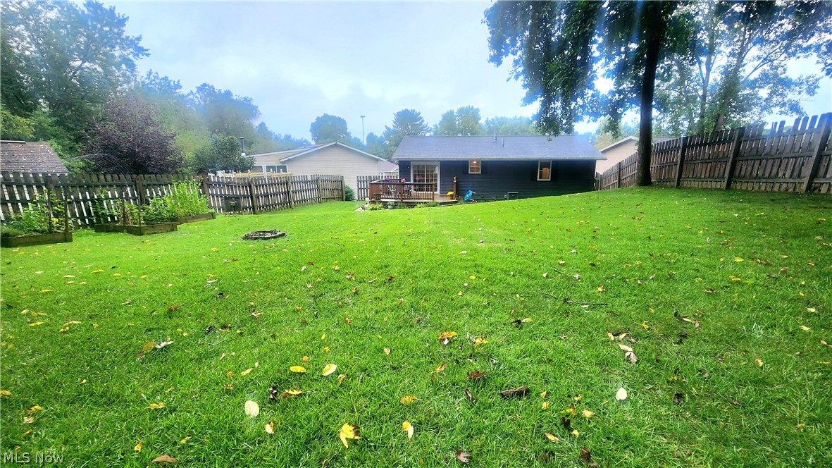935 Chelsea Drive Property Photo 8