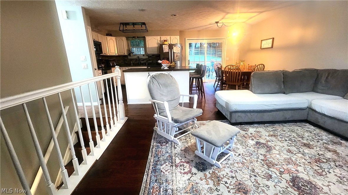 935 Chelsea Drive Property Photo 18