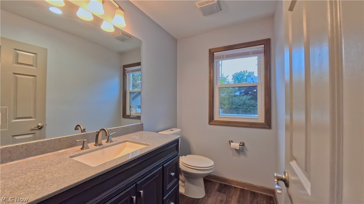 326 E Wilson Avenue Property Photo 11