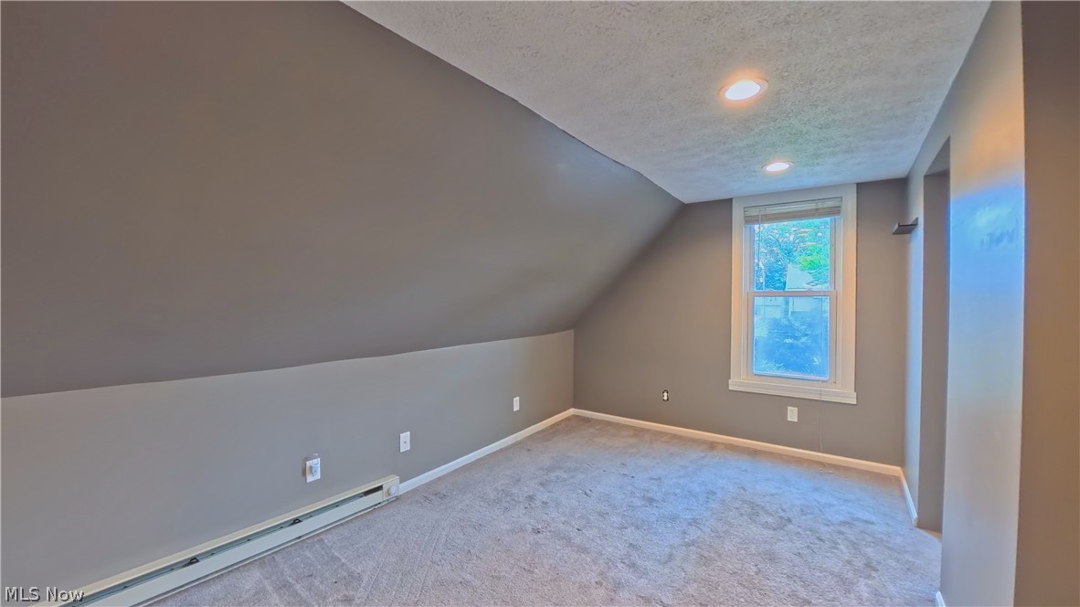 326 E Wilson Avenue Property Photo 18