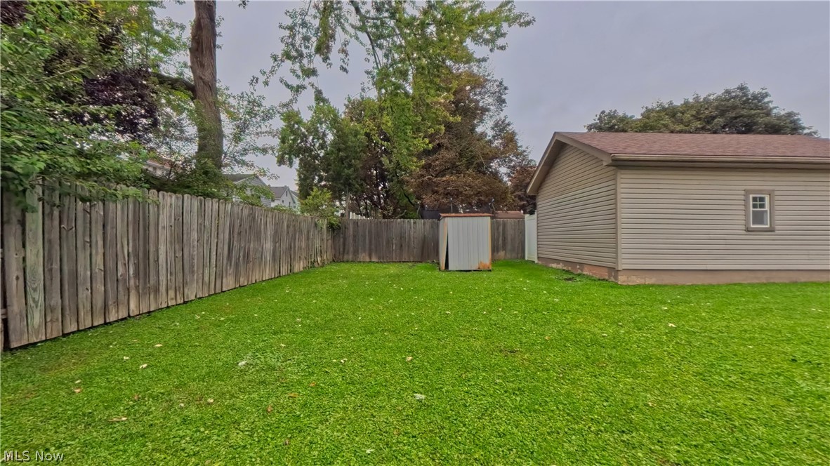 326 E Wilson Avenue Property Photo 33