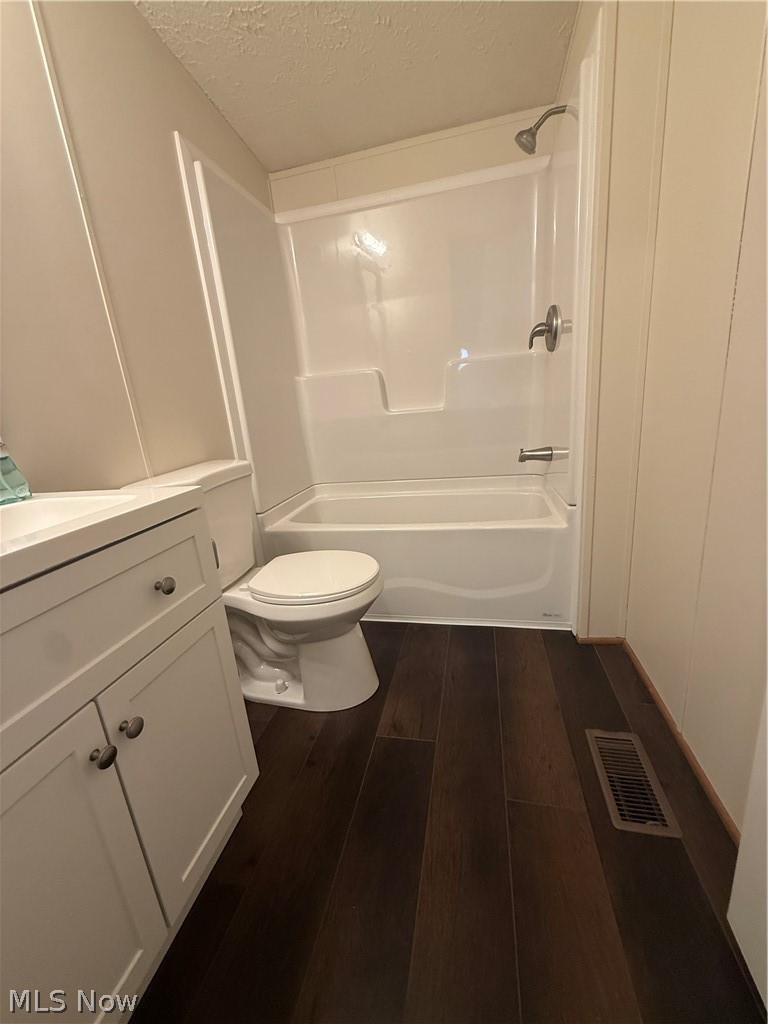 6815 Whitetail Drive Property Photo 9