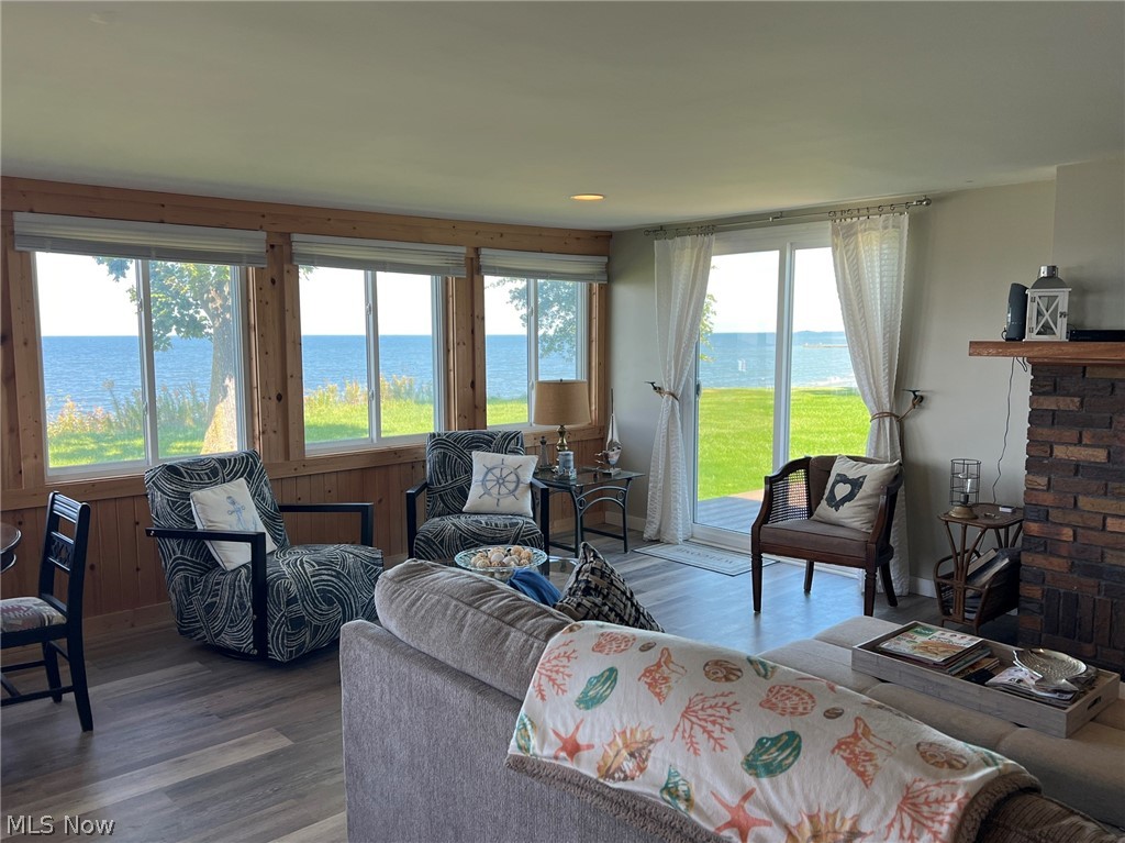 2016 Morningside Drive Property Photo 9