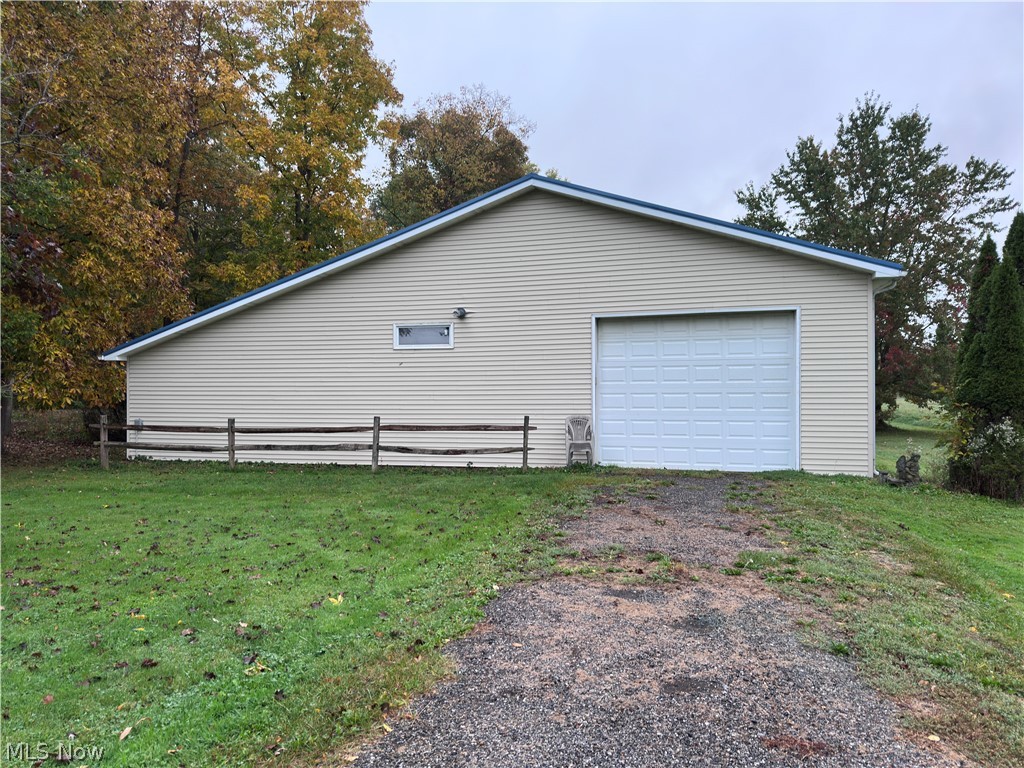 7193 Woodard Road Property Photo 1
