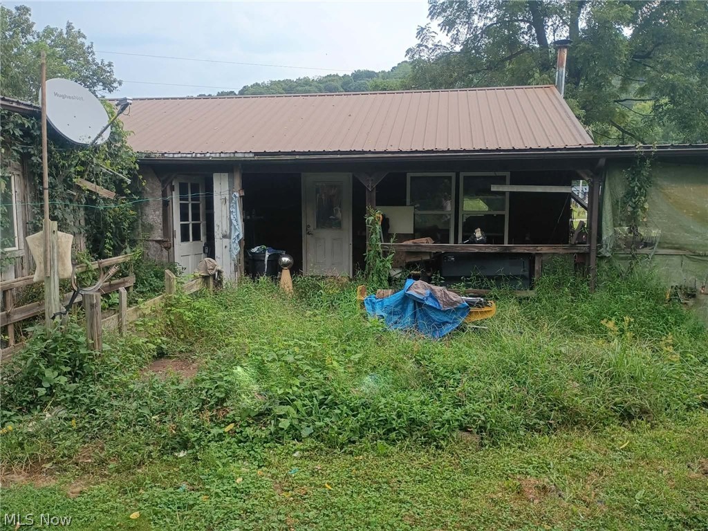 816 Luke Chute Road
