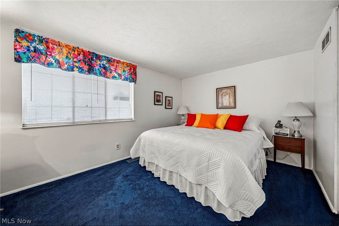 5247021 Property Photo 24