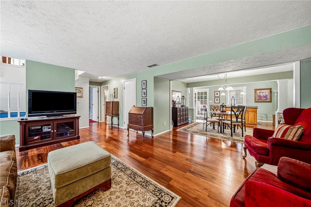 5247021 Property Photo 32