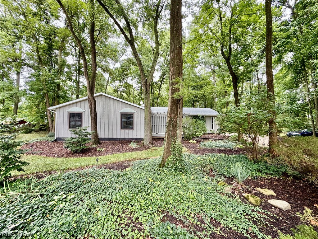 2181 Woodlawn Circle