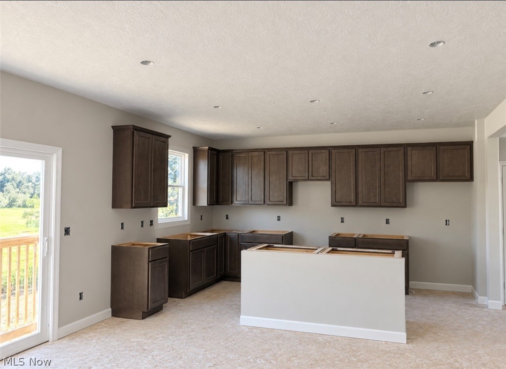 26364 Sunset Drive Property Photo 4