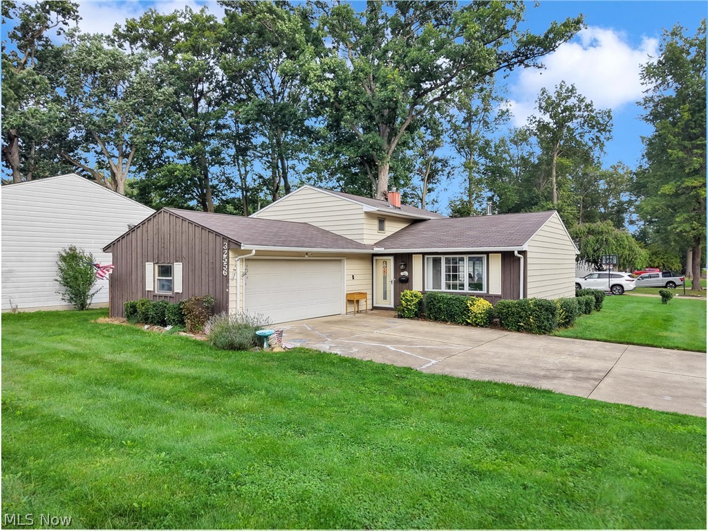 32556 Electric Boulevard Property Photo 1