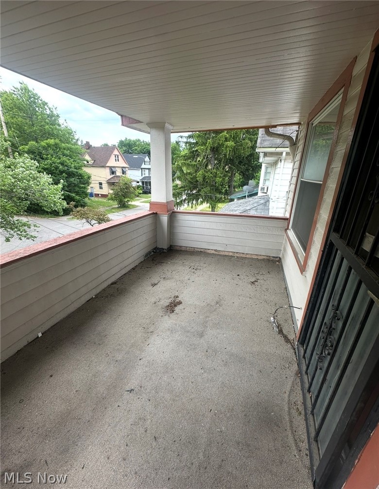 3294 E 105th Street Up Property Photo 3
