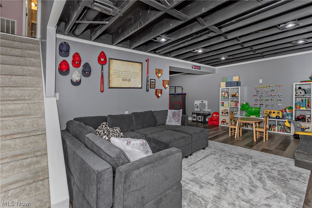 10412 Redbud Drive Property Photo 34
