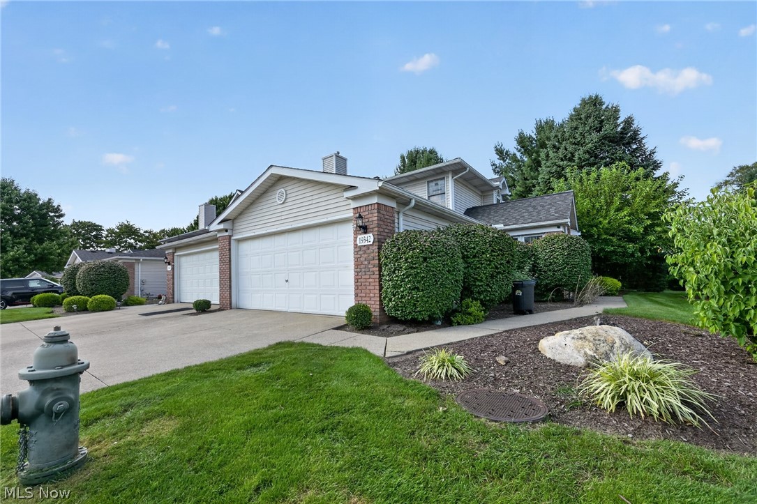 19342 Bradford Court Property Photo