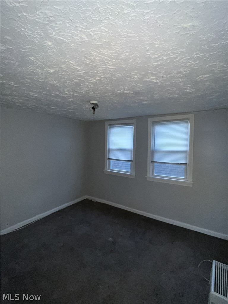 3658 E 143rd Street Upper Property Photo 4