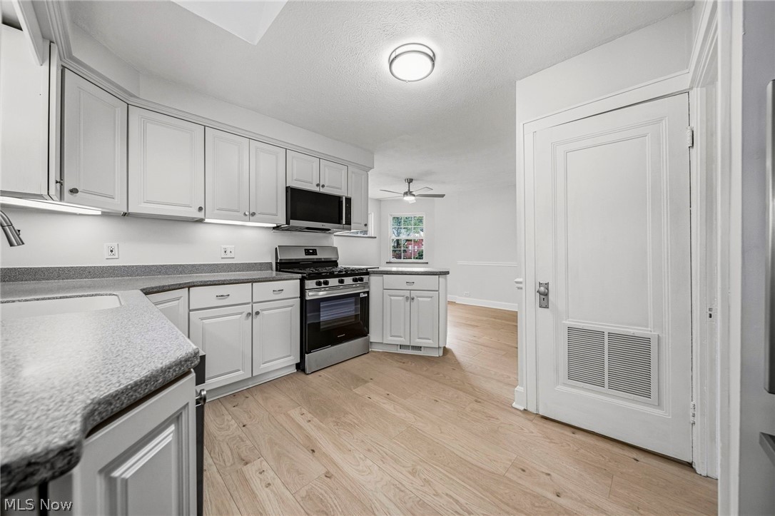 4541 Emerson Road Property Photo 4