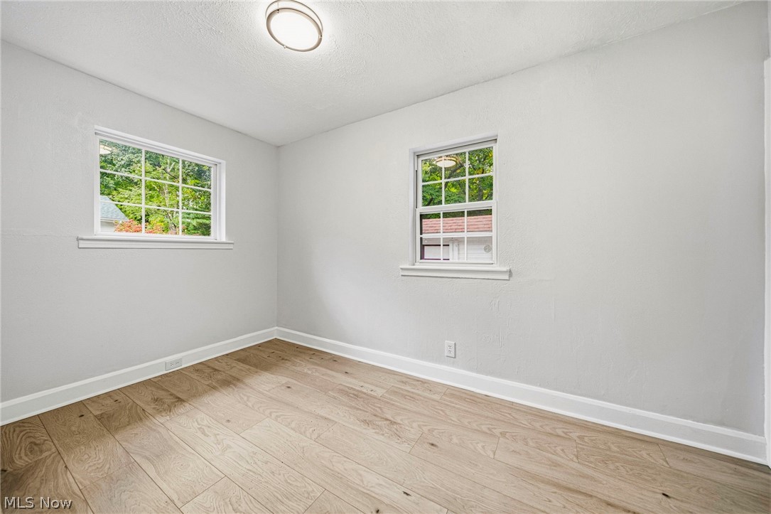 4541 Emerson Road Property Photo 14