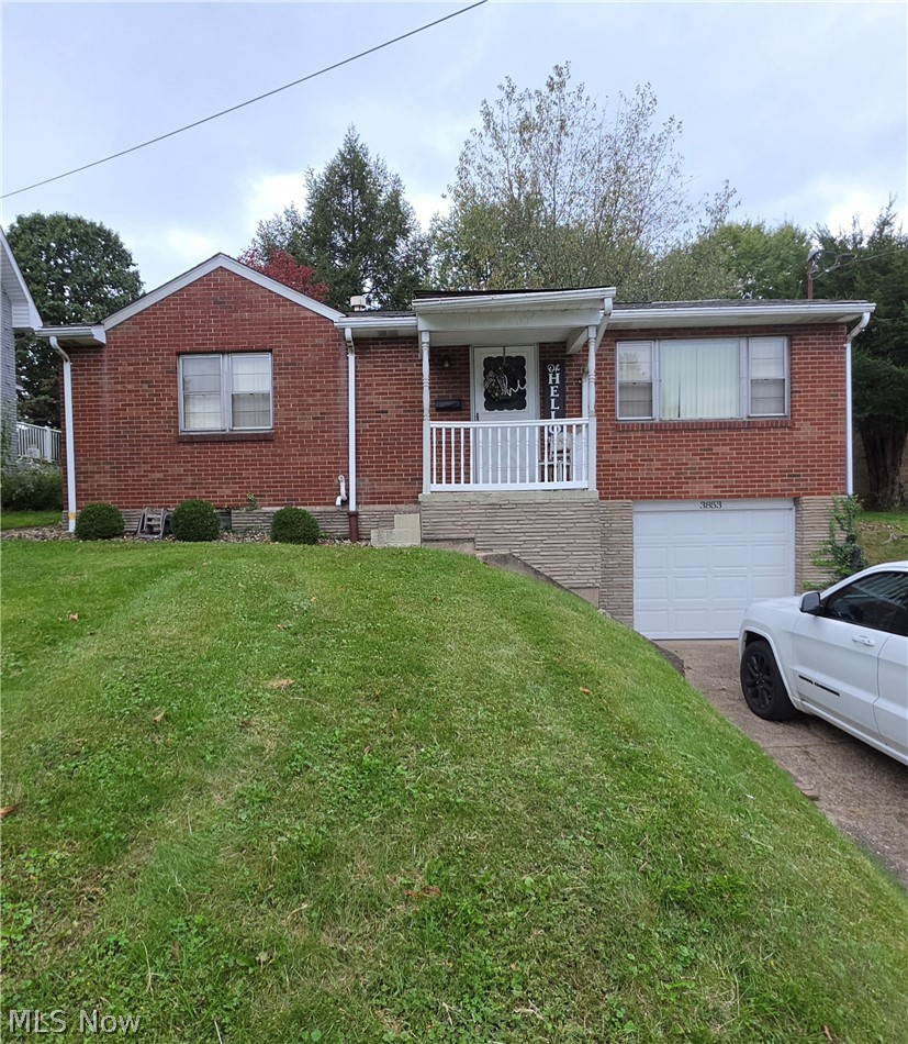 3853 Marion Drive Property Photo 3