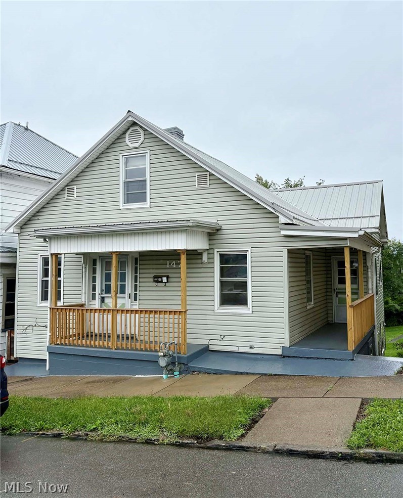 147 S Muskingum Street Property Photo 1