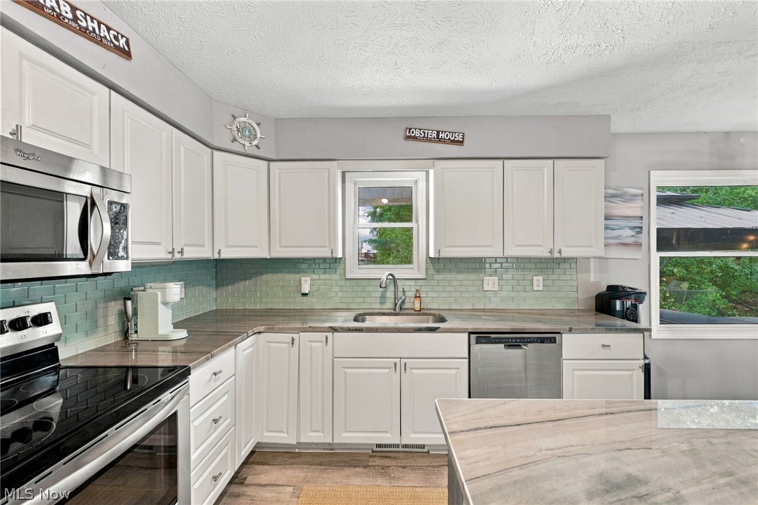 1205 Surfside Circle Property Photo 14