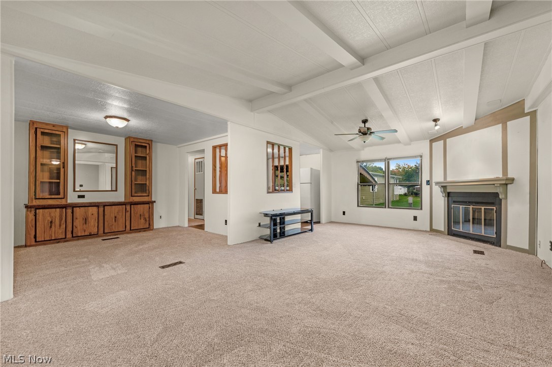 12 Overland Drive Property Photo 2