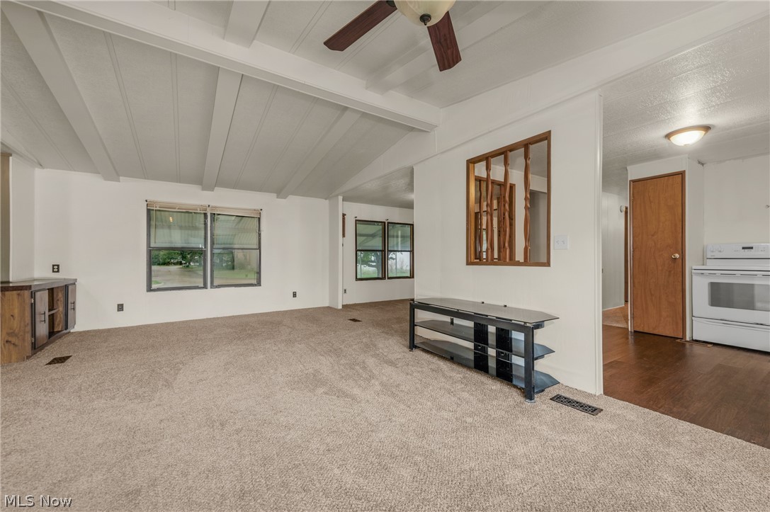 12 Overland Drive Property Photo 12