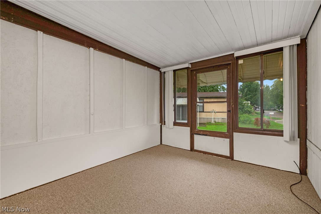 12 Overland Drive Property Photo 31