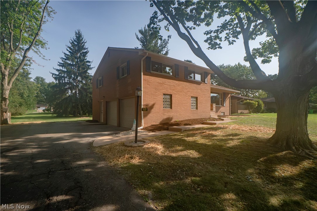 615 Summit Street Se Property Photo