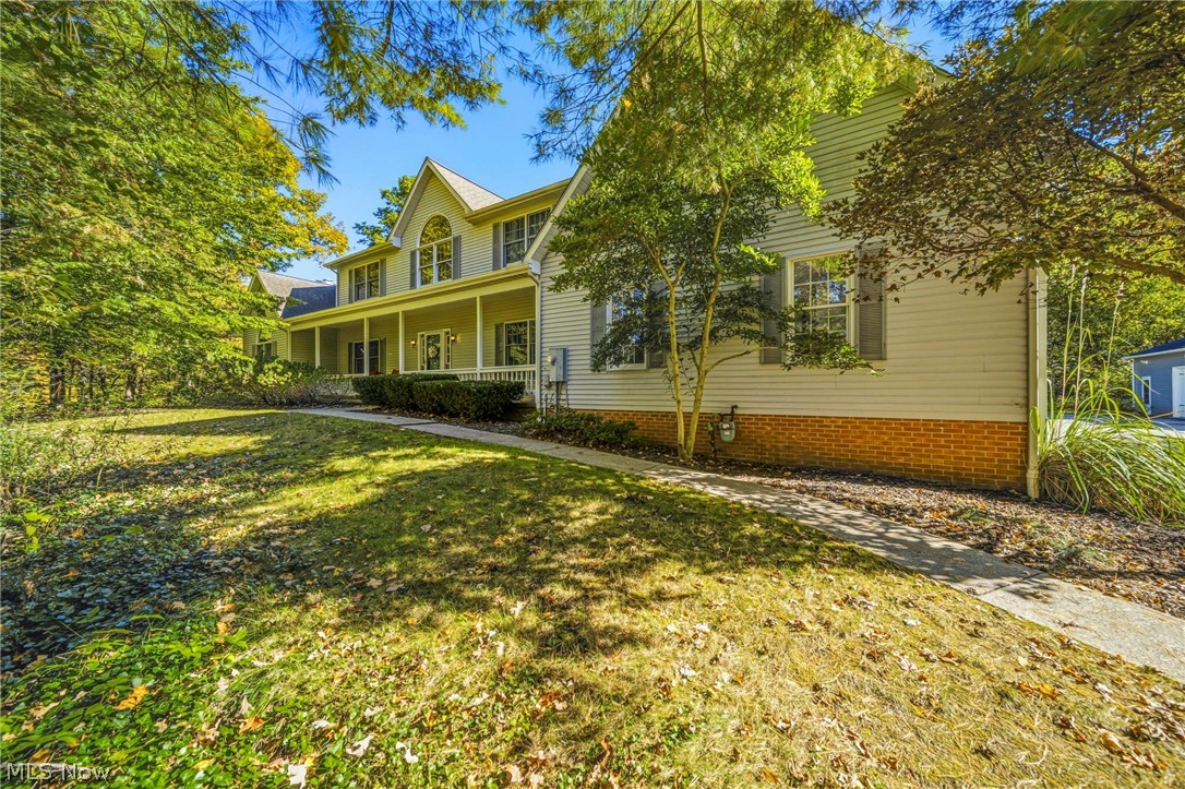 10893 Lakebrook Drive Property Photo 1