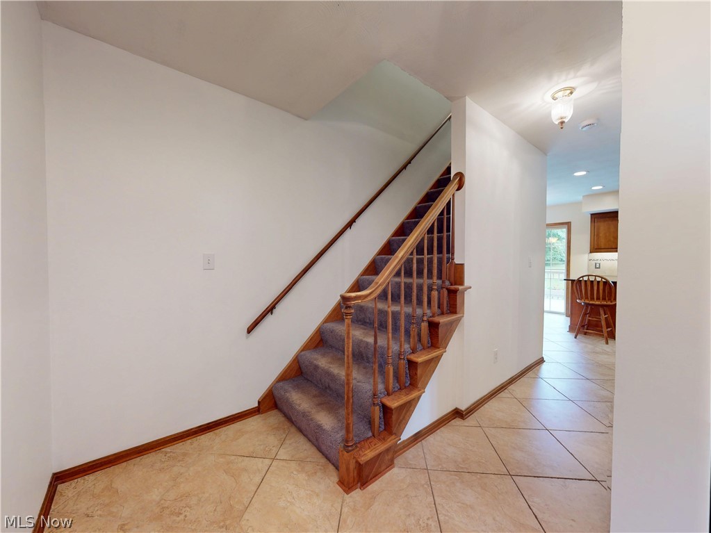 9875 Detwiler Road Property Photo 4