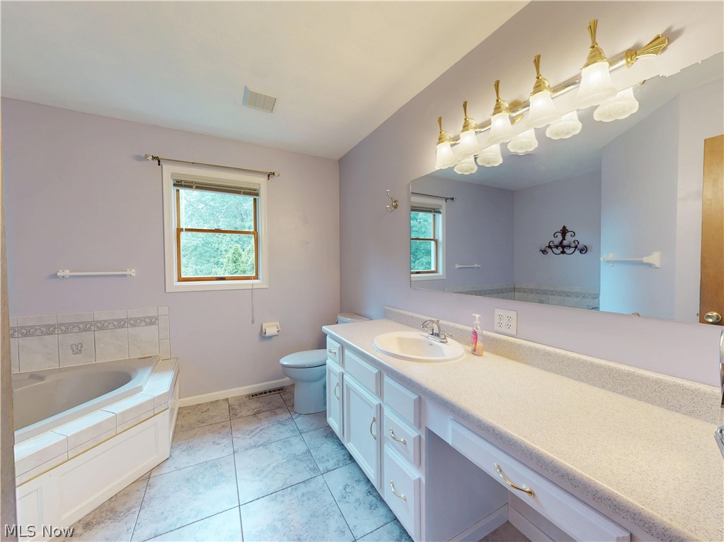 9875 Detwiler Road Property Photo 24