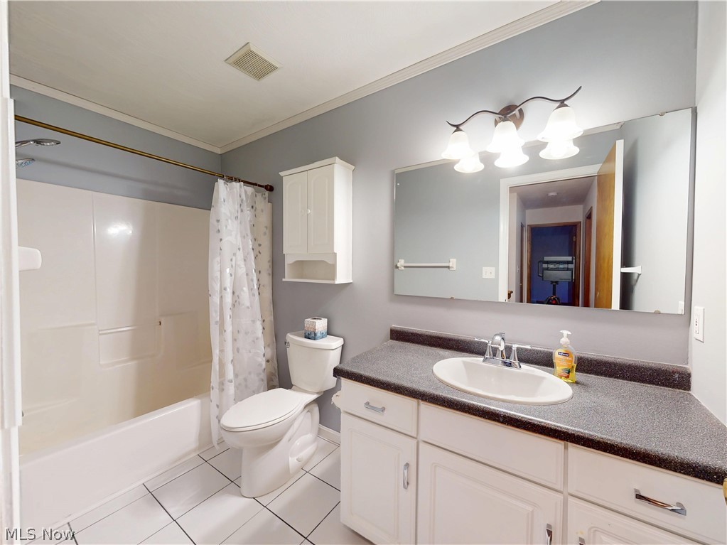 9875 Detwiler Road Property Photo 32