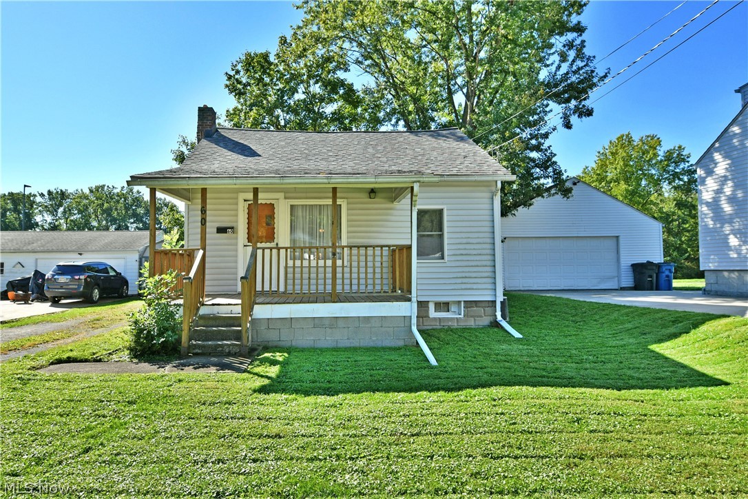 60 Woodglen Avenue Property Photo 1
