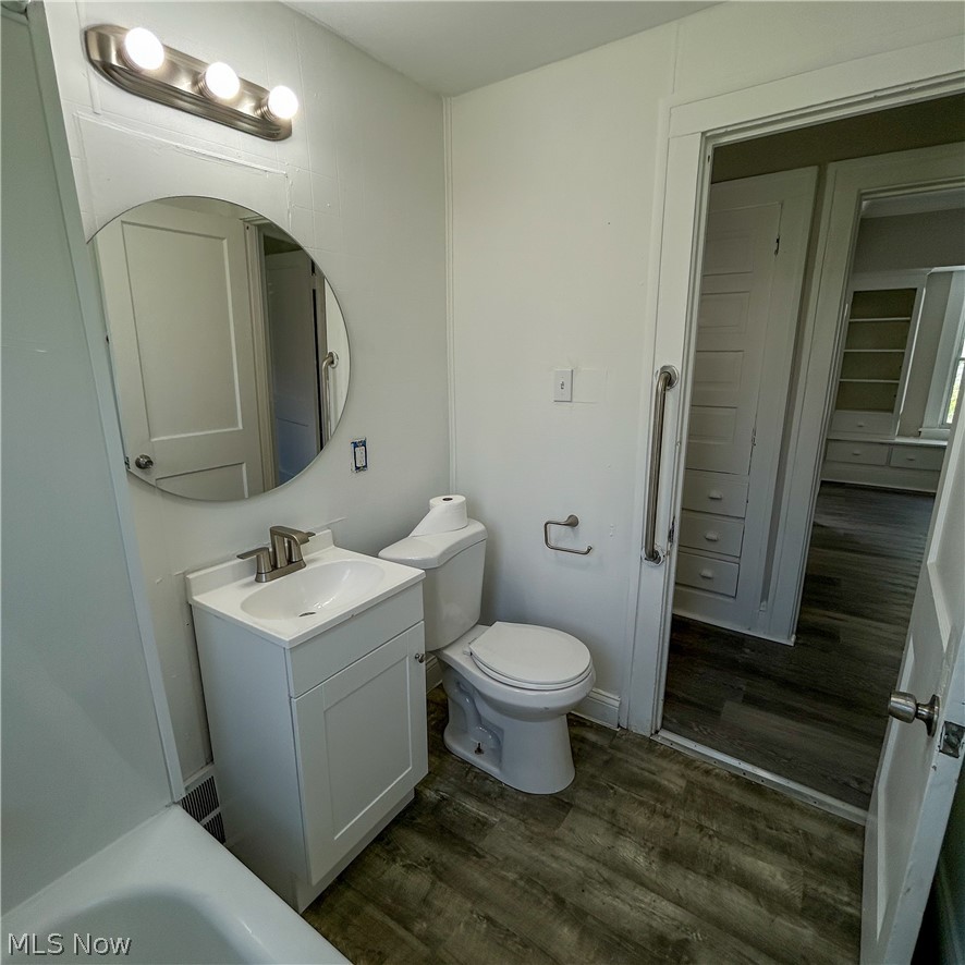 3415 E 113th Street Lower Property Photo 10