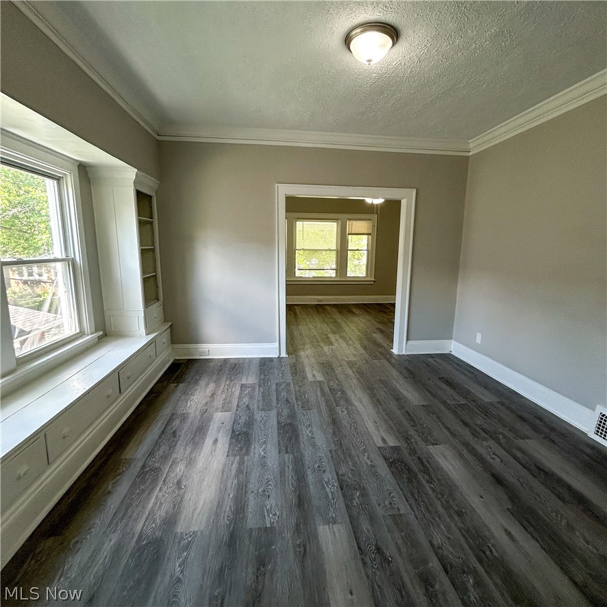 3415 E 113th Street Lower Property Photo 14