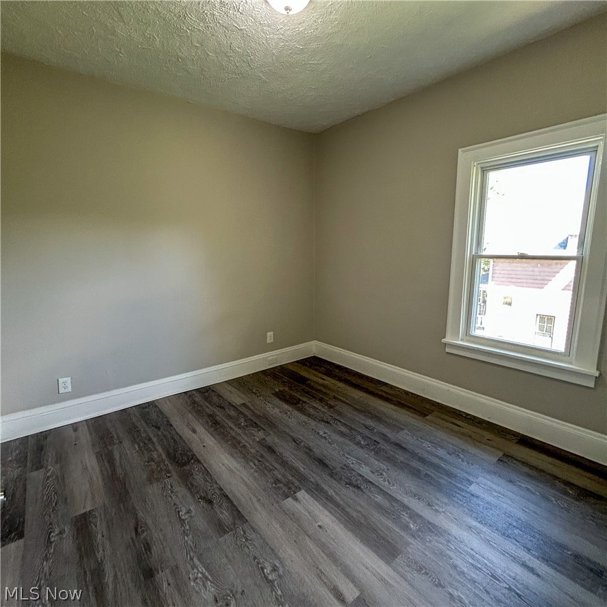 3415 E 113th Street Lower Property Photo 19