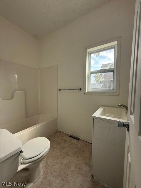 761 Washington Avenue Property Photo 8