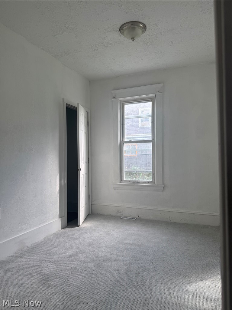 761 Washington Avenue Property Photo 10