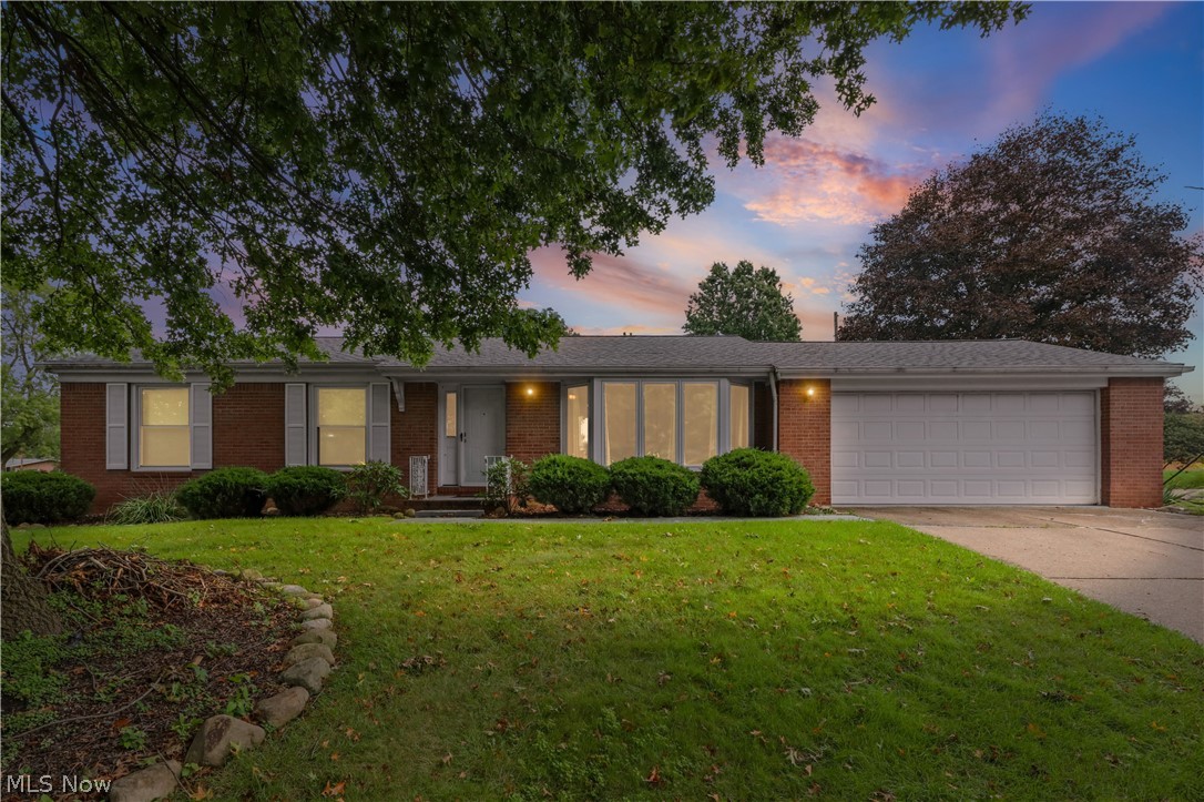 3724 Burrshire Drive Nw Property Photo
