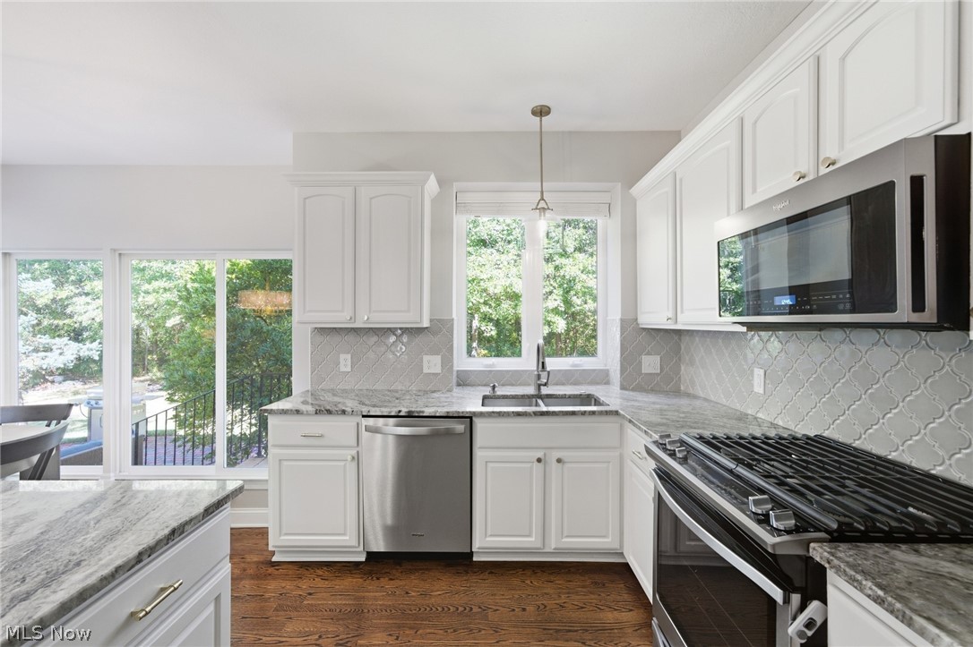 35098 Emory Drive Property Photo 13