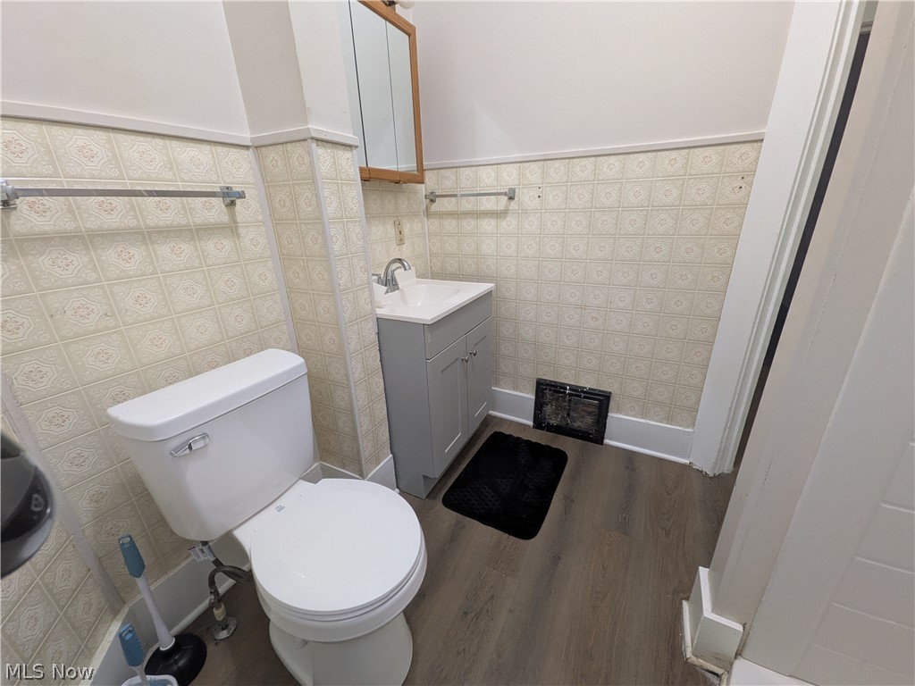 1881 Manchester Road 1 Property Photo 16