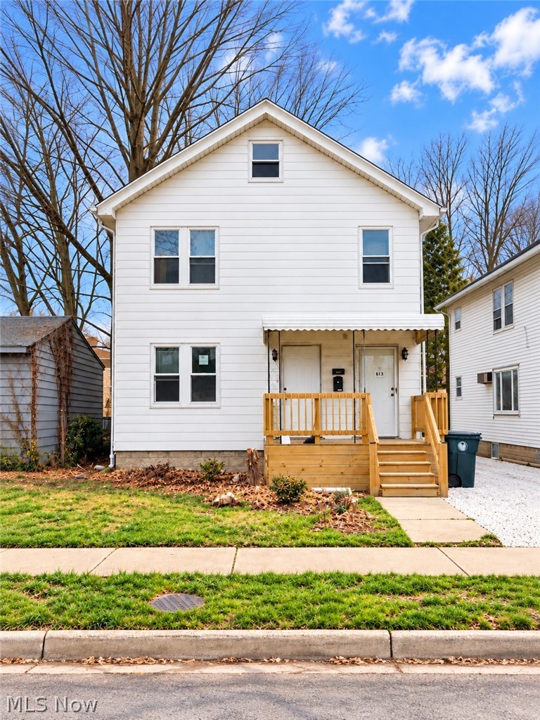 1038 Clay Street Property Photo 1