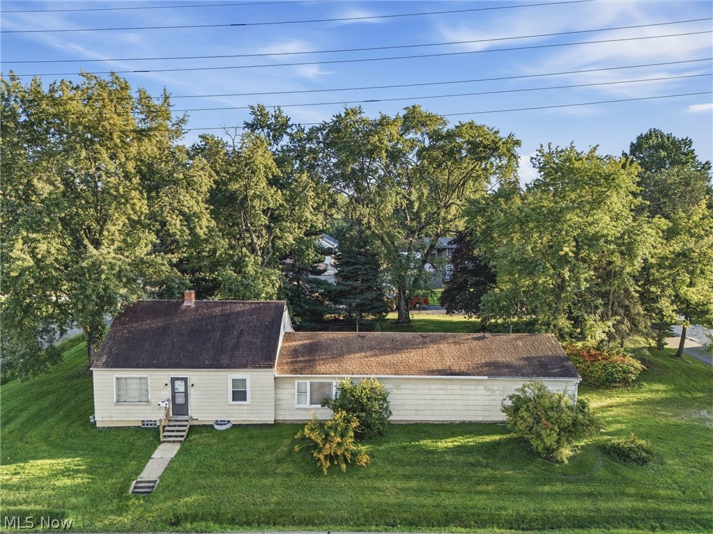 345 E Simpson Street Property Photo 1