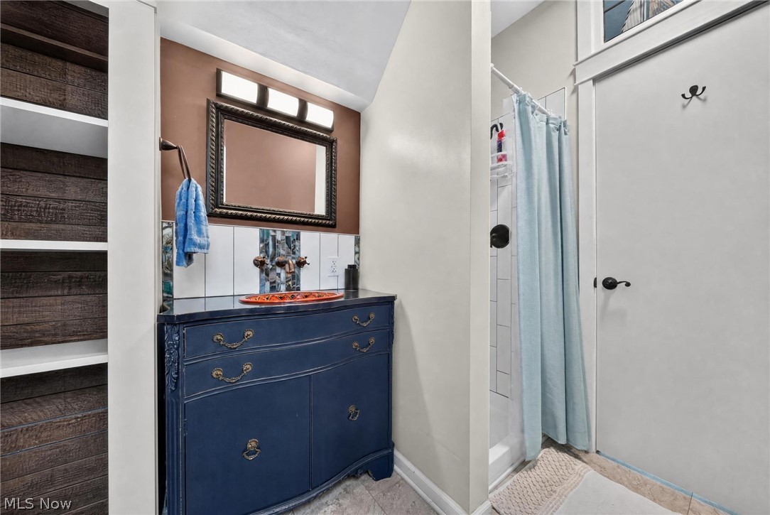517 Hulbert Avenue Property Photo 18