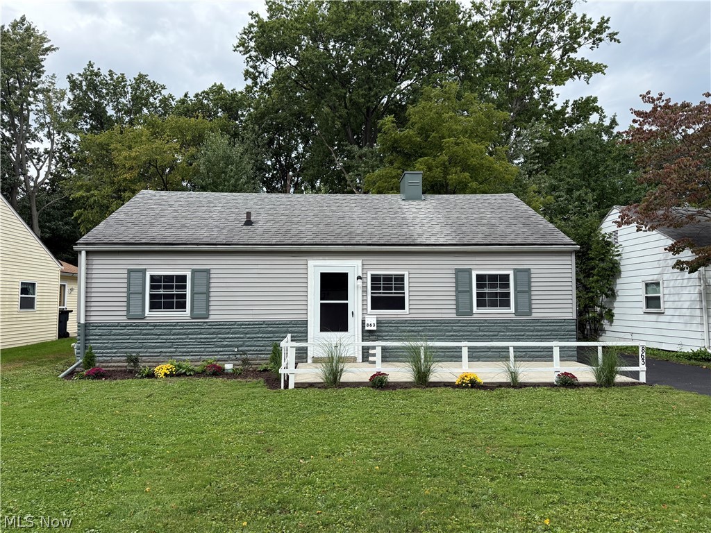 863 North Avenue Property Photo 1