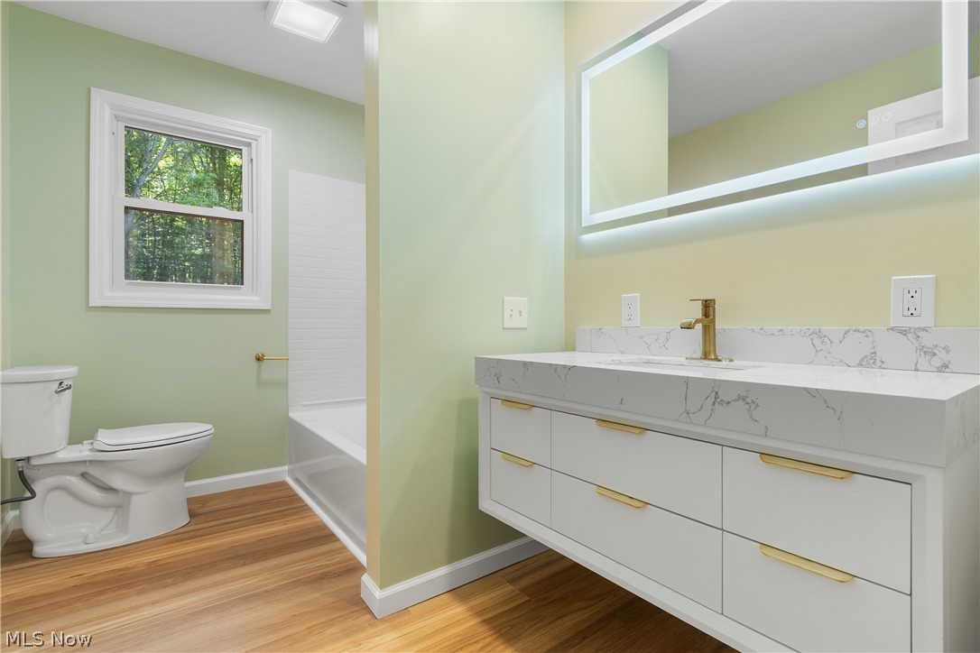 1075 Ne River Road Property Photo 17