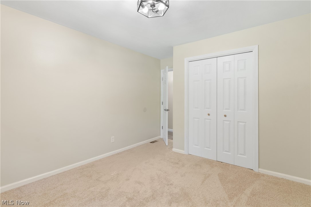 1075 Ne River Road Property Photo 22