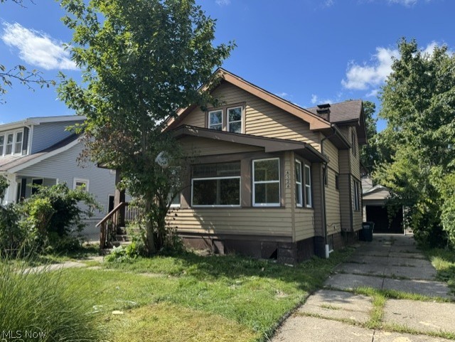 4526 E 126th Street Property Photo 1